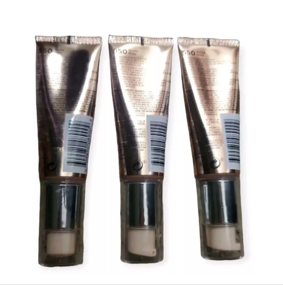 (3) Revlon Candid Moisture Glow Anti-Pollution Foundation Mocha 550